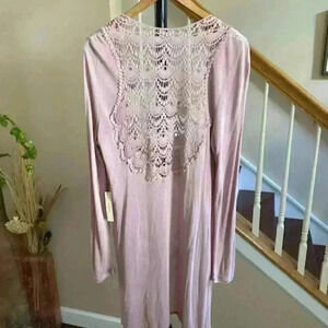 Vertigo Paris Crochet Long Sleeve Hi Low Open Cardigan NWT. Size L